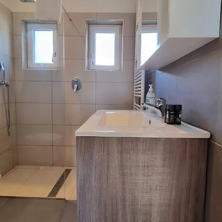 Ai Giardini - Reception Apartment