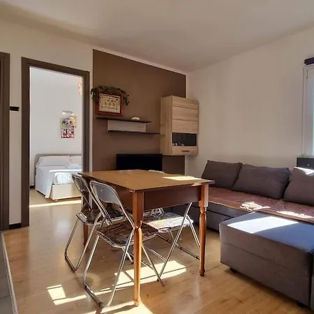 Ai Giardini - Reception Apartment *